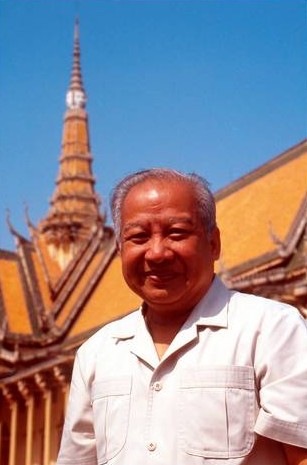 Sihanouk-portrait-001_web